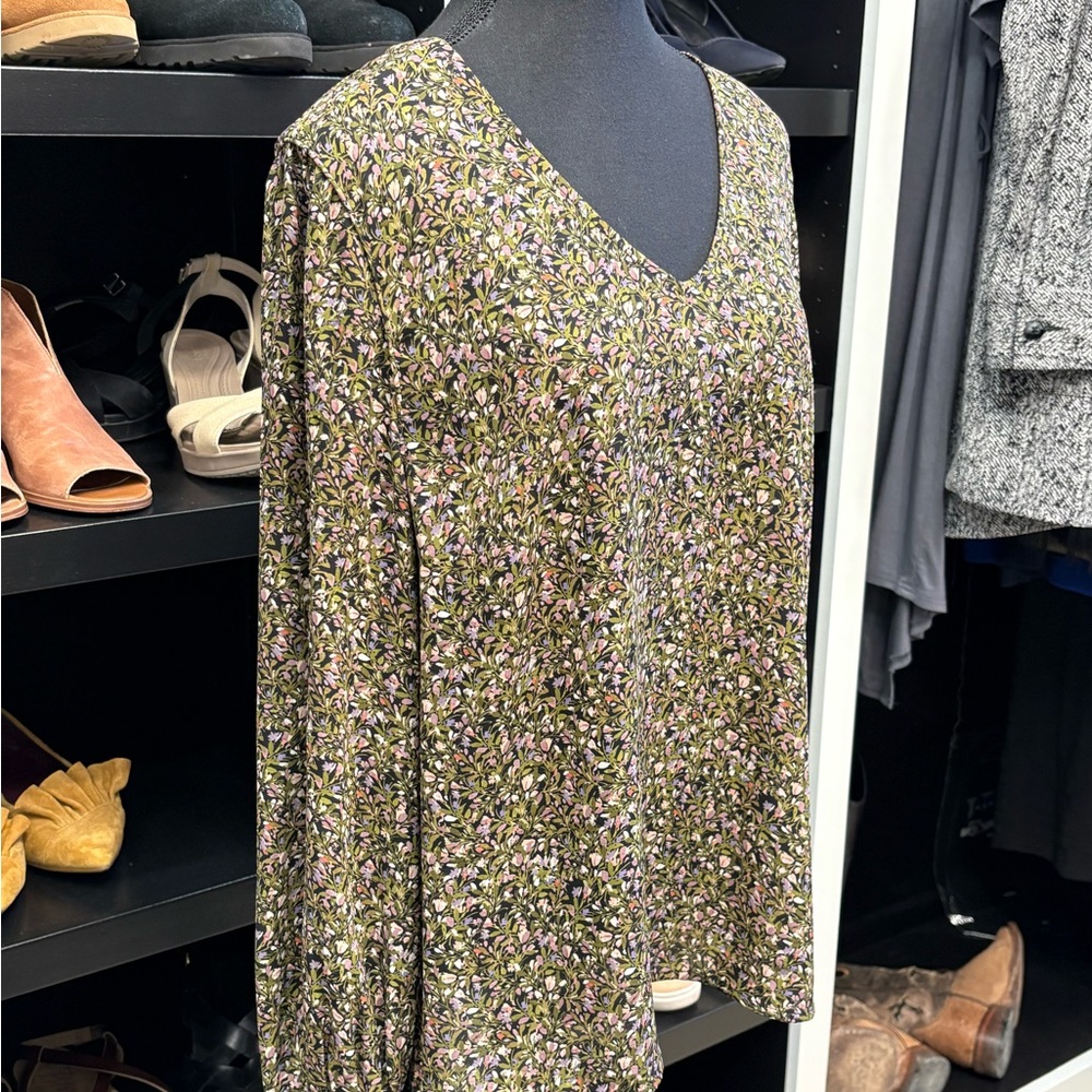 CAbi Multicolor Floral V-Neck Blouse - Picture 2 of 5
